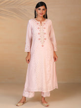 Light Pink chanderi embroidered panel kurta