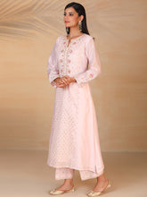 Light Pink chanderi embroidered panel kurta