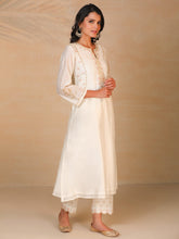 Off White hand embroidered silk chanderi kurta