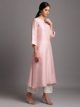 Pink silk chanderi kurta with embroidery