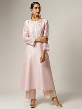 Pink Silk chanderi kurta with hand embroidery