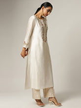 Off white Silk chanderi kurta with hand embroidery