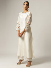 Ivory Silk chanderi kurta with hand embroidery