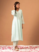 Mint Silk chanderi kurta with scallop sleeves