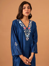 Blue Silk chanderi kurta with scalloped hem