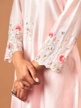 Pink Silk chanderi kurta with scallop sleeves