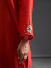 Red ombre hand embroidered silk chanderi kurta