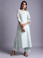 Pastel green silk chanderi kurta with embroidery