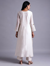 Off white silk chanderi kurta with embroidery
