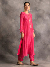 Fuchsia Silk chanderi kurta with hand embroidery