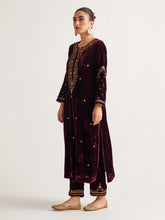 Wine velvet kurta with hand embroidery