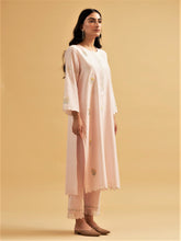 Pastel Pink silk chanderi embroidered kurta with scalloped placket