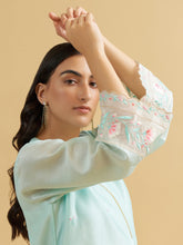 Mint silk chanderi embroidered kurta with scalloped sleeves