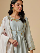Grey silk chanderi hand embroidered kurta with gather