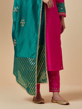 Green hand embroidered silk chanderi dupatta