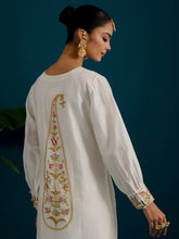 Off White round hem kurta with back motif and pant set