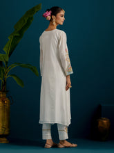 Off White paisley yoke kurta