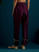 Purple round hem kurta with back motif and pant set