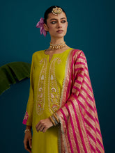 Magenta striped dupatta