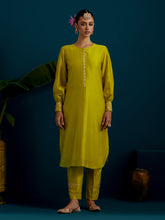 Lime Green round hem kurta with back motif