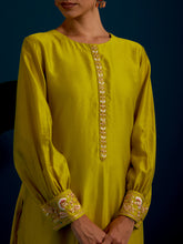 Lime Green round hem kurta with back motif and pant set