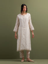 Ivory Mul Chanderi Kurta and pant set with dupatta