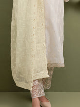 Ivory Mul Chanderi Kurta and pant set with dupatta
