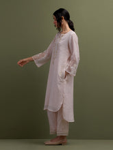 Pink Mul Chanderi high low Kurta,pant and dupatta set