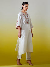 Kaftan style kurta