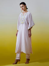Kaftan style kurta with pant