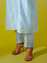 Placket embroidered kurta with pant