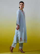 Notched neck kurta with pant