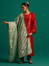 Red hand embroidered silk chanderi kurta set with green chanderi dupatta