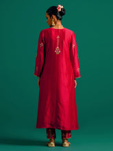 Red V neck  hand embroidered silk chanderi kurta set with green chanderi dupatta