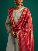 Off White all over motifs kurta