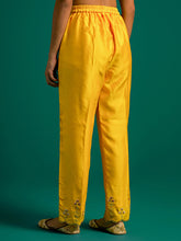 Yellow hand embroidered silk chanderi kurta set with wine chanderi dupatta