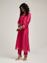 Embroidered  kurta with scalloped hem and pant