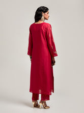Embroidered  kurta with scalloped hem