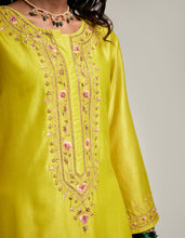 Embroidered kurta with placket and pant