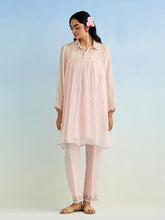 Pink short collar kurta and pant