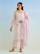 Pink golden striped patch kurta with pant and dupatta