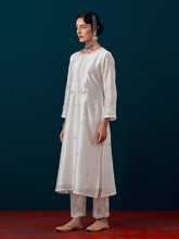 All over motifs yoke kurta with pant