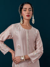 All over motifs placket kurta