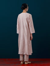 All over motifs yoke kurta