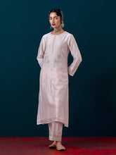 All over motifs yoke kurta
