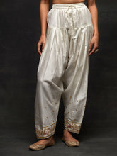 Off White embroidered short kurta set