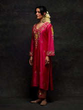 Fuchsia embroidered yoke kurta