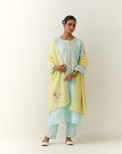 Yellow scalloped dupatta with hand embroidered floral motifs