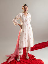 Off White floral V neck kurta set with dupatta