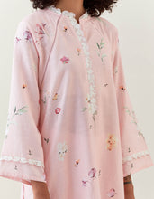 Pink botanical print cotton linen kurta with net placket